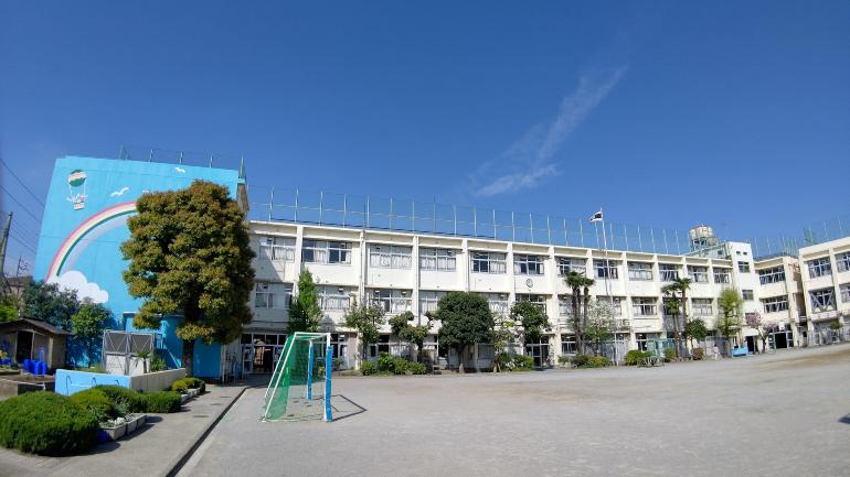 東調布第三小学校の画像1