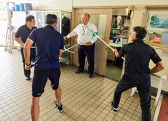 さすまた