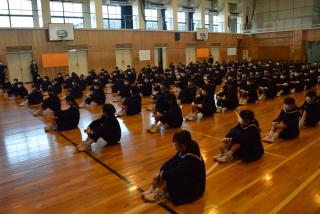 学年集会