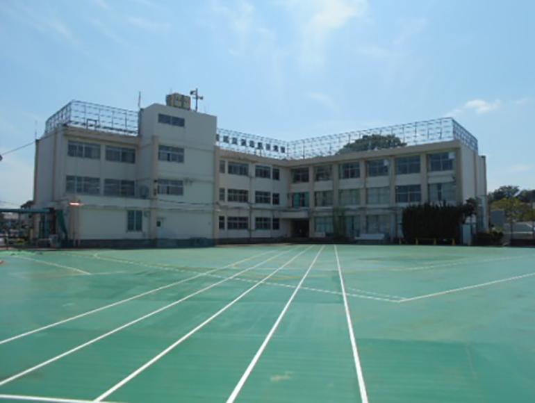 馬込東中学校の画像