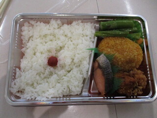昼食