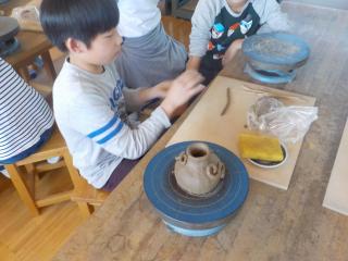 オリジナル土器を作っています。