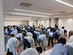 朝