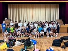 学校に泊まろう