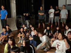 学校に泊まろう
