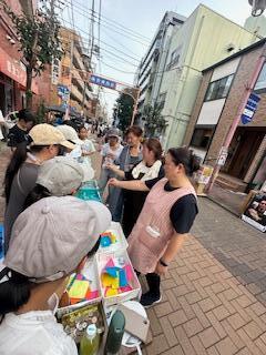 アンケートと販売の様子