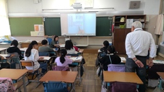 算数科の学習の様子